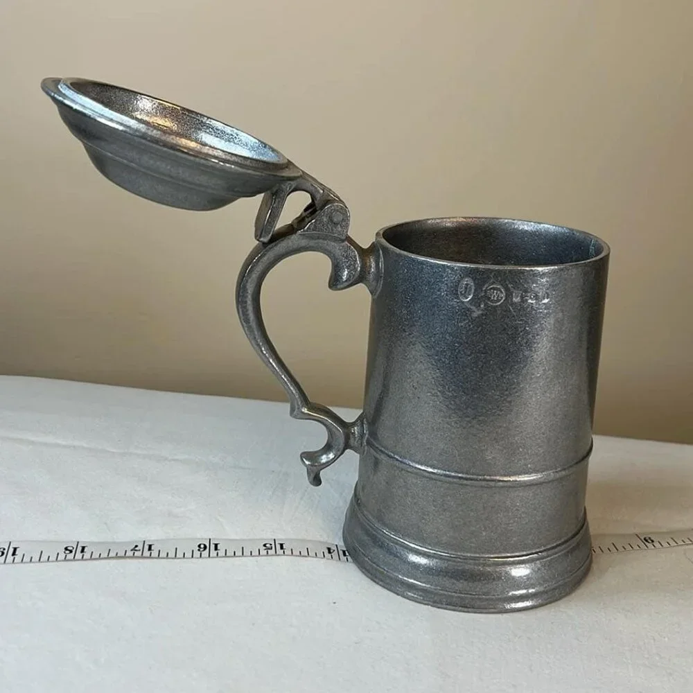 Vintage‎ Wilton Armetale Domed Lidded Tankard Tavern Pub Renaissance Props  Gift